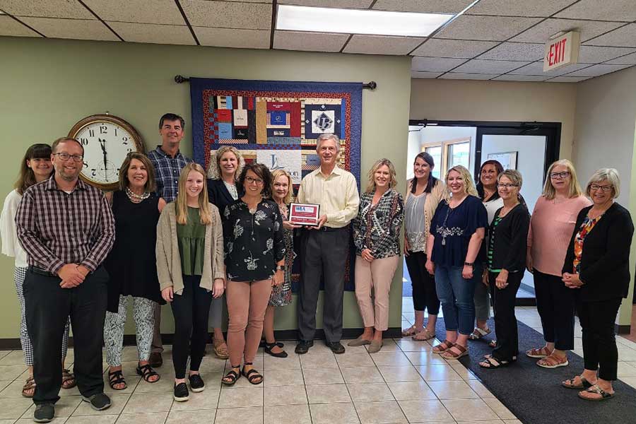 Lake Region Bank 40 Years With Willmar Chamber