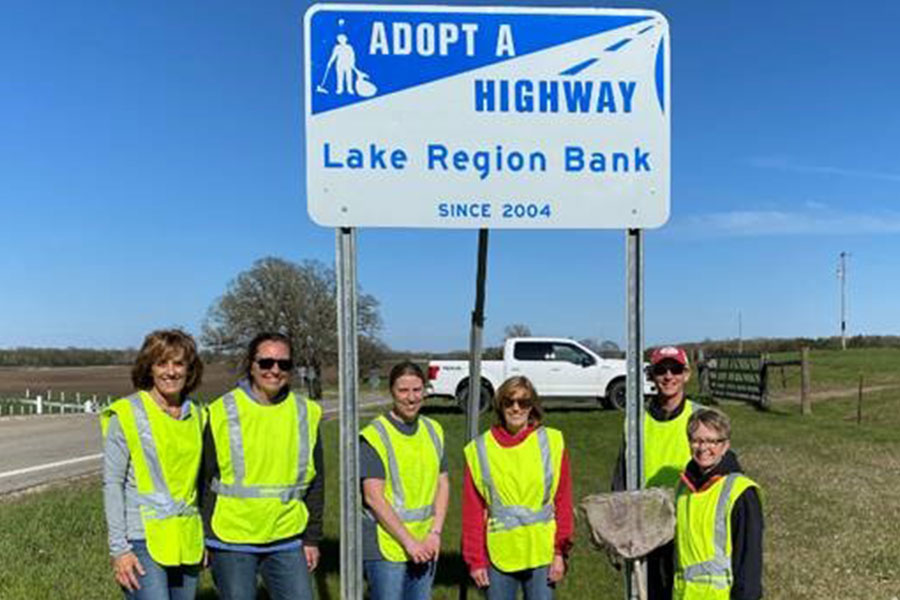 Lake Region Bank Adopt A Highway Cleanup Crew